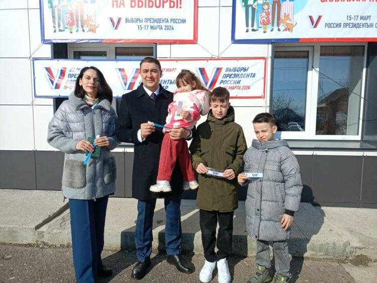 Глава Буинского района принял участие в выборах Президента России