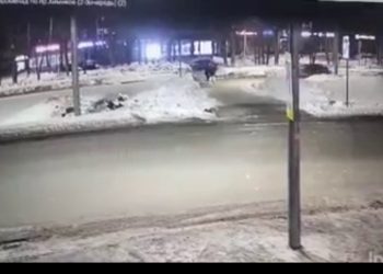 В Нижнекамске водитель легковушки сбил девушку на пешеходном переходе