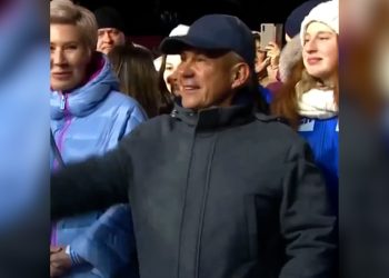 Минниханов поблагодарил татарстанцев за активное участие в выборах Президента России