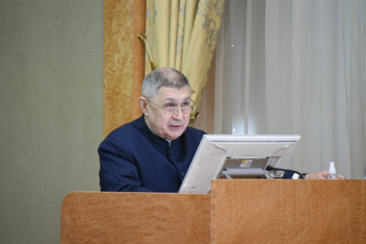 Академия наук РТ: Выпуск научных кадров сократился на 12%