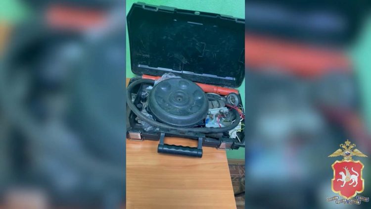 Полиция задержала двух казанцев, подозреваемых в кражах из автомобилей