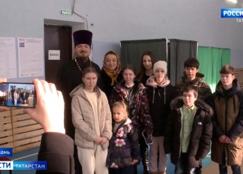 Семейные традиции на выборах: как татарстанцы голосуют вместе с детьми