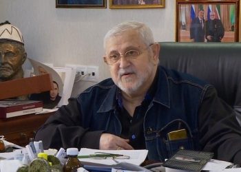 Народный артист РФ и РТ Александр Славутский рассказал о премьере пьесы «Гамлет»