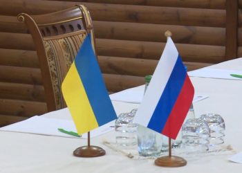 Россия и Украина впервые провели очные переговоры по поводу детей