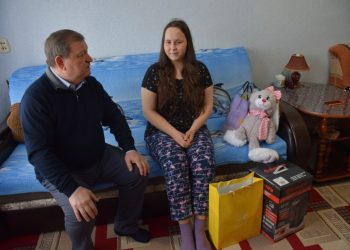 Глава Нурлатского района навестил пострадавших от взрыва газа