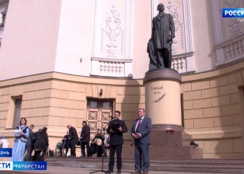 В Татарстане отметили 138 лет со дня рождения Габдуллы Тукая