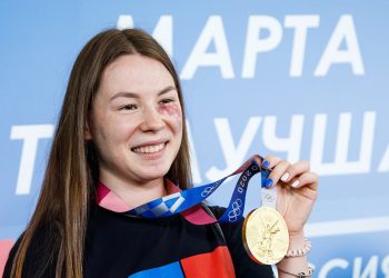 Казанская спортсменка стала чемпионкой России по фехтованию