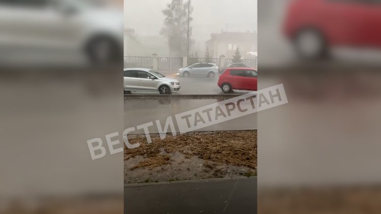В Татарстане бушует непогода