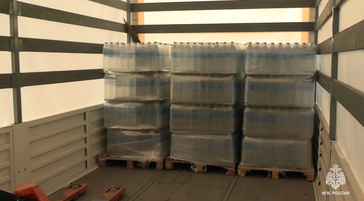 Из Казани в Оренбургскую область доставят 37,5 тонн питьевой воды