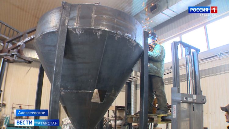 Алексеевский район стал лидером в производстве оборудования для дорожников