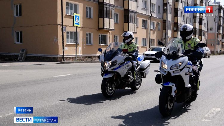Сотрудники Госавтоинспекции РТ начали патрулировать улицы города на мотоциклах