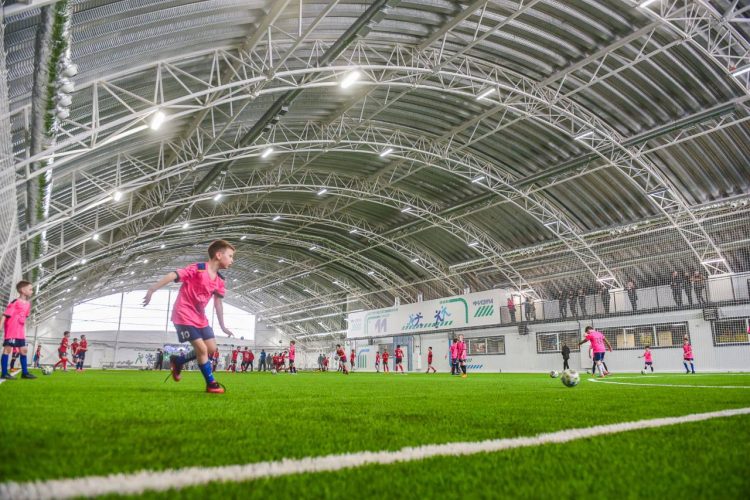 В Челнах и Альметьевске открыли спортивные объекты