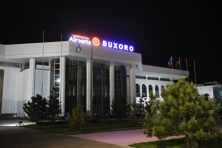 Минниханов выступил на пленарной сессии «ИННОПРОМ. Центральная Азия»