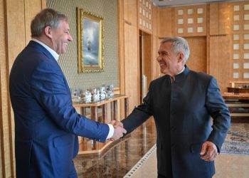 Минниханов встретился с руководством холдинга «Амкодор»