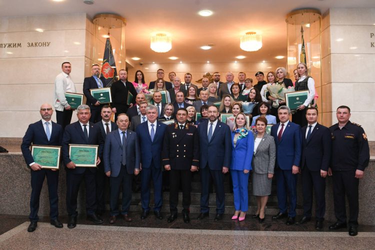 Песошин принял участие в церемонии награждения победителей конкурса «Территория Закона»