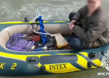 В Челнах спасли рыбака на рыхлом льду реки Камы