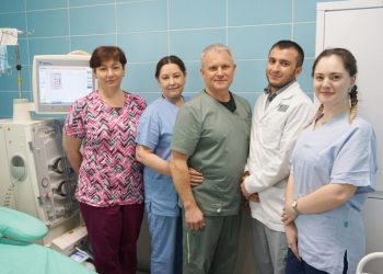 Врачи нижнекамской больницы спасли трех мужчин после отравления антифризом