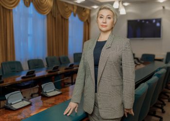 Ирада Аюпова поздравила татарстанцев с Днем славянской письменности и культуры