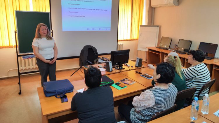 В Казани в рамках нацпроекта помощники по уходу повысили квалификацию