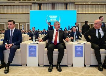 Минниханов принял участие в заседании Совета регионов Узбекистана и России
