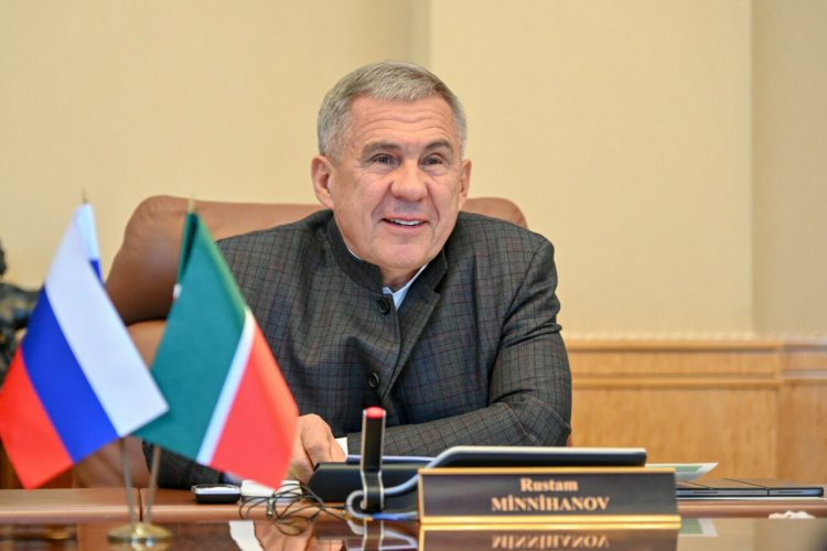 Минниханов поздравил «Зенит-Казань» с победой в чемпионате