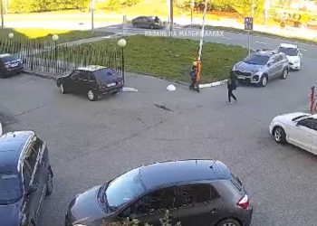 В Казани водитель сбил на переходе школьницу