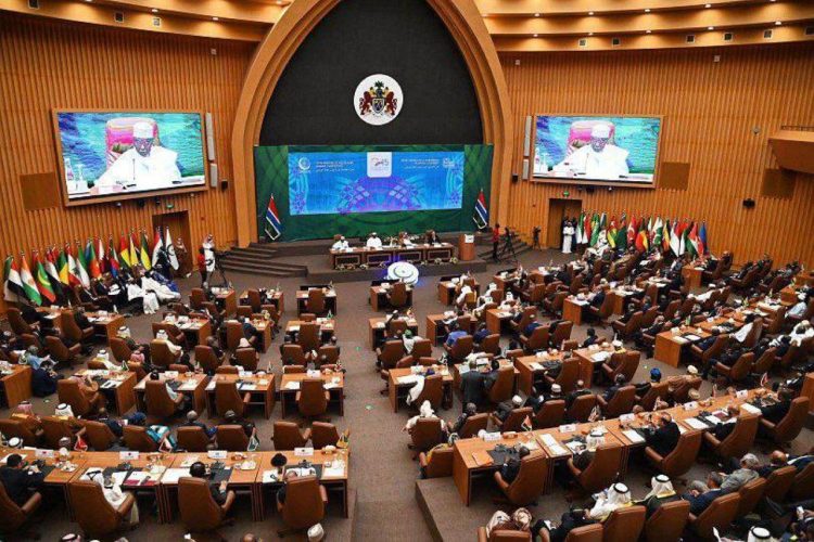 Минниханов принял участие в открытии Саммита ОИС