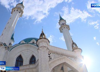 Татарстанские волонтеры подготовили для детей из новых регионов подарки ручной работы