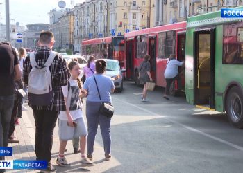 В общественном транспорте Казани ввели новые правила