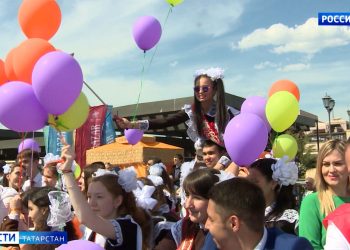 Татарстанцам рассказали, во сколько обойдется школьный выпускной в этом году