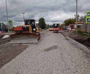 В Нурлате по нацпроекту ремонтируют дорогу