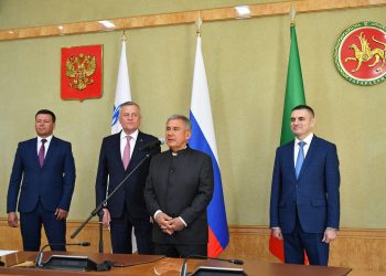 Минниханов по видеосвязи принял участие в церемонии запуска газопровода в Нижнекамском районе