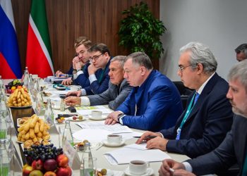Минниханов принял участие во встрече вице-премьера Правительства России Марата Хуснуллина с заместителем Премьер-министра Казахстана