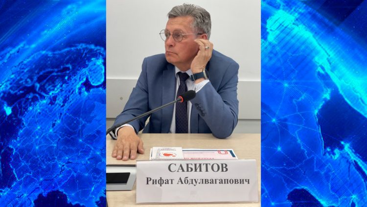 Сабитов оценил роль региональных общественных палат как одного из важнейших институтов гражданского общества