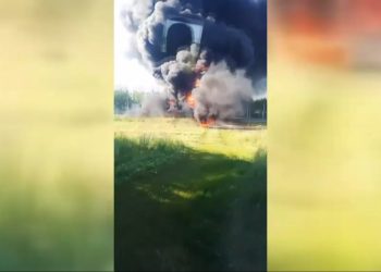 В Нижнекамском районе в результате ДТП загорелся бензовоз