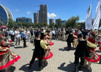 В Грозном прошел татарский национальный праздник Сабантуй