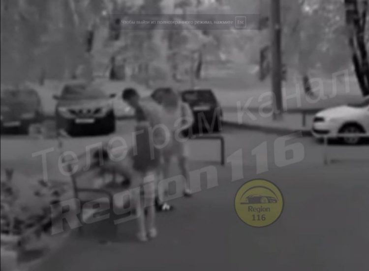 В Казани отец избил ребенка до судорог на глазах у матери