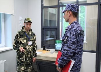 В Татарстане сотрудники Росгвардии проверили безопасность детских лагерей