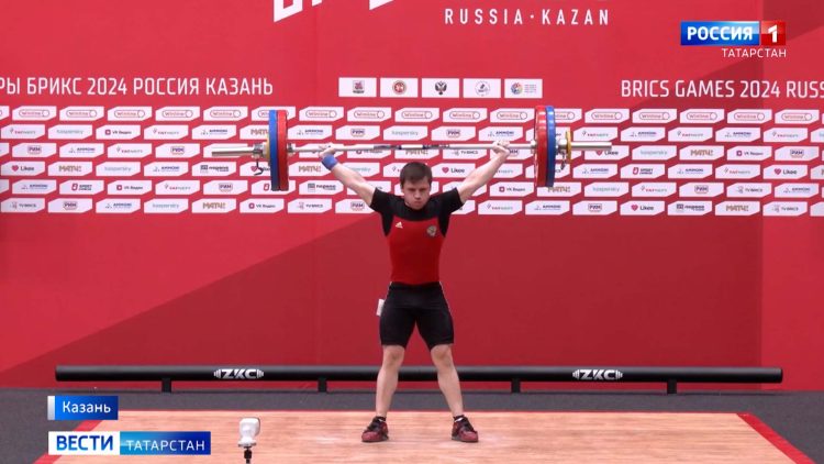 В Казани восемь человек находятся в реанимации после отравления салатом