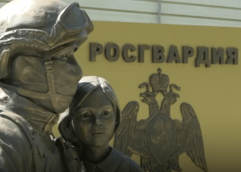 В казанском полку Росгвардии открыли мемориал в память о погибших на СВО