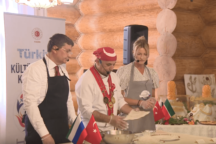 Гастрономическое путешествие в Турецкую Республику: в Казани провели гастрономический обед