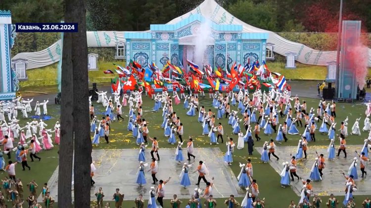 В Казани масштабно отметили Сабантуй и завершение Игр БРИКС