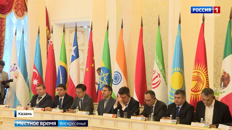 В Казани на форуме городов стран БРИКС+ приняли участие 200 лидеров муниципалитетов из 21 страны