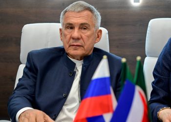 Минниханов и глава ГК «Ромекс» обсудили реализацию инвестпроекта компании в Татарстане