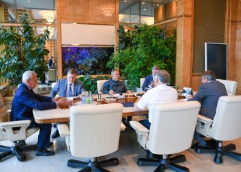 Минниханова провел встречу с председателем правления ГК «Автодор»