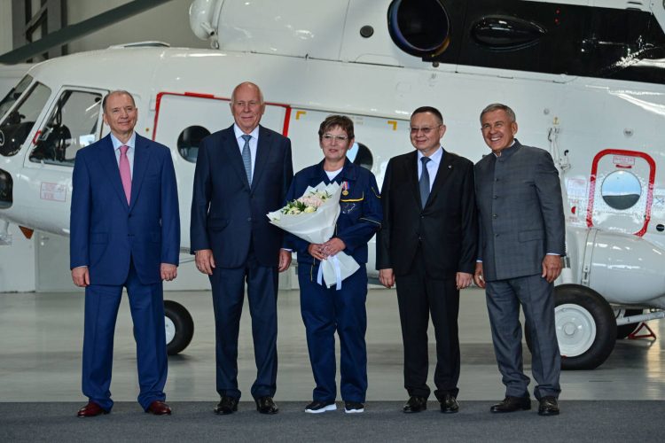 Минниханов принял участие в презентации нового Производственно-учебного центра Ростех в РТ