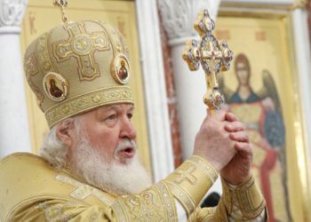 Патриарх Кирилл поздравил Путина с Днем крещения Руси и с именинами