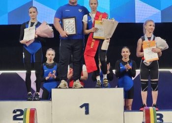 Спортсмены из Татарстана завоевали медали на чемпионате РФ по тяжелой атлетике