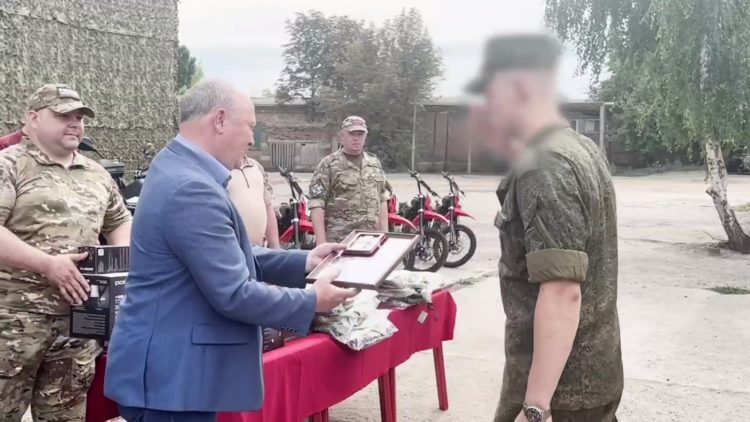 Делегация РТ доставила в зону СВО очередную гумпомощь бойцам