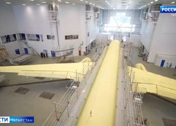 В Беларуси впервые покрасили самолет из Казани